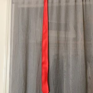 red tie